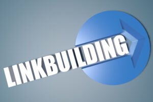 "Linkbuilding" text graphic with a blue arrow circle